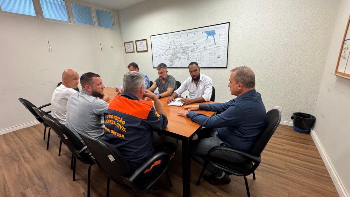 Prefeito Leitinho coordena ações integradas entre secretarias para enfrentar estragos das chuvas em Nova Odessa