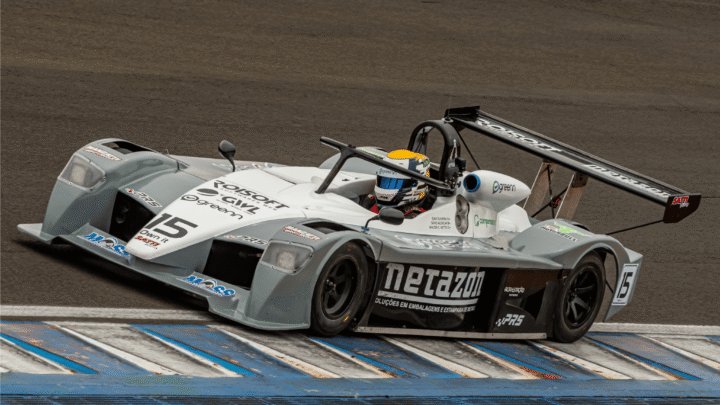 Piloto estréia com pódio pela Satti Racing no Velocittà