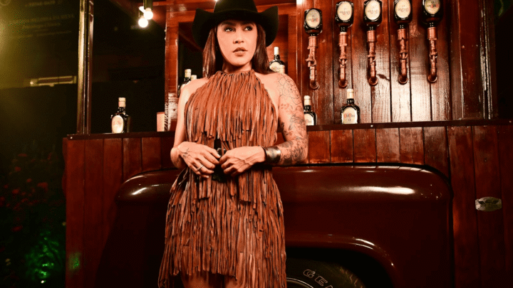 Com Lauana Prado, Old Parr expande presença no universo sertanejo