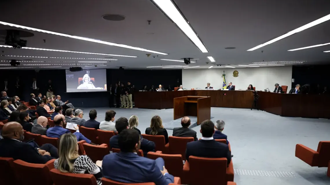 Repercussão da condenação de Bolsonaro no STF: defesa anuncia recurso e aliados criticam decisão