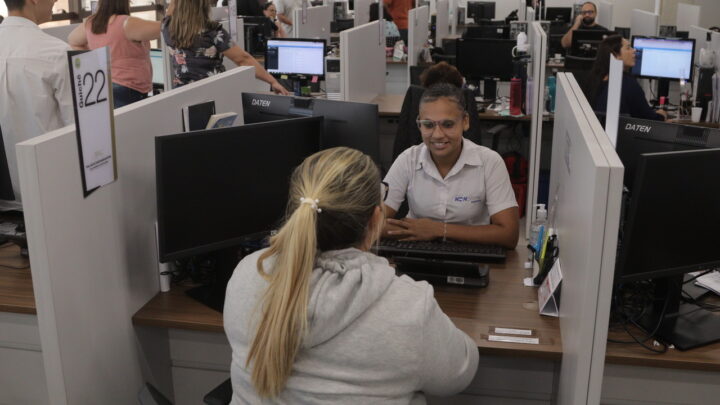 PAT de Hortolândia está com vagas de emprego na área de jardinagem e veículos pesados