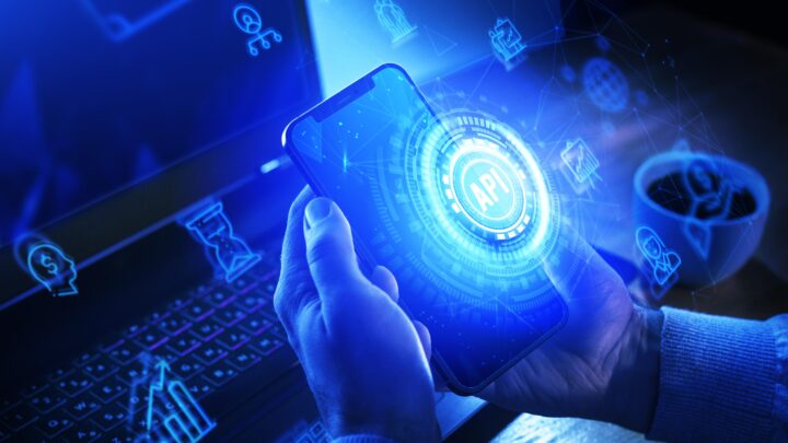 MIT e NiCE mostram impacto da IA agêntica no CX