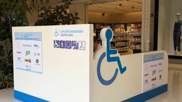 Mercado de Trabalho: Shopping ParkCity promove ação voltada à inclusão de pessoas com deficiência