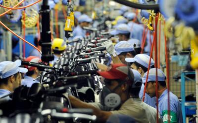 Setor produtivo vê “efeitos devastadores” em PEC que reduz jornada semanal