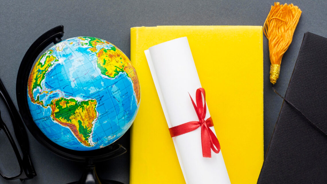 Colégio Brasil Canadá recebe reconhecimento da UNESCO