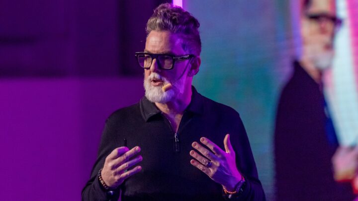 RD Summit: Neil Redding discute futuro da IA nos negócios