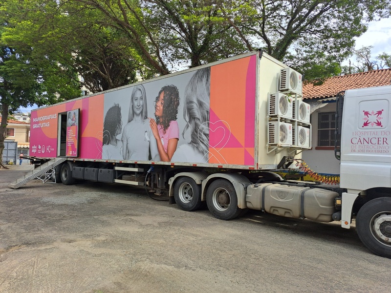 ONG inicia rota pelo estado de SP com unidade móvel para exames e diagnóstico de câncer de mama