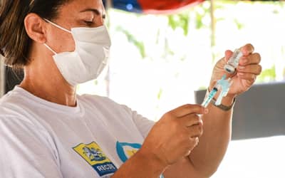 RECIFE (PE): Vacina contra gripe disponível nas unidades de saúde da capital protege contra H1N1, H3N2 e tipo B