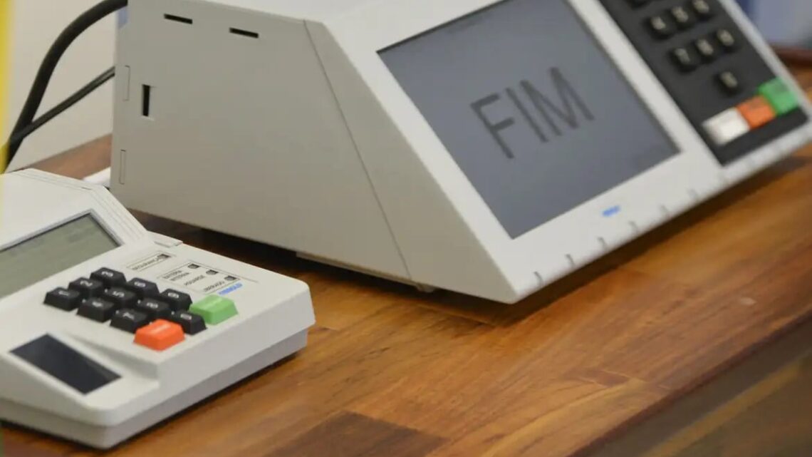 Voto distrital misto volta à pauta da Câmara e reacende debate sobre reforma eleitoral