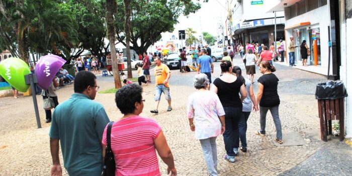 Sábado movimentado reforça otimismo do varejo para a Black Friday em Santa Bárbara