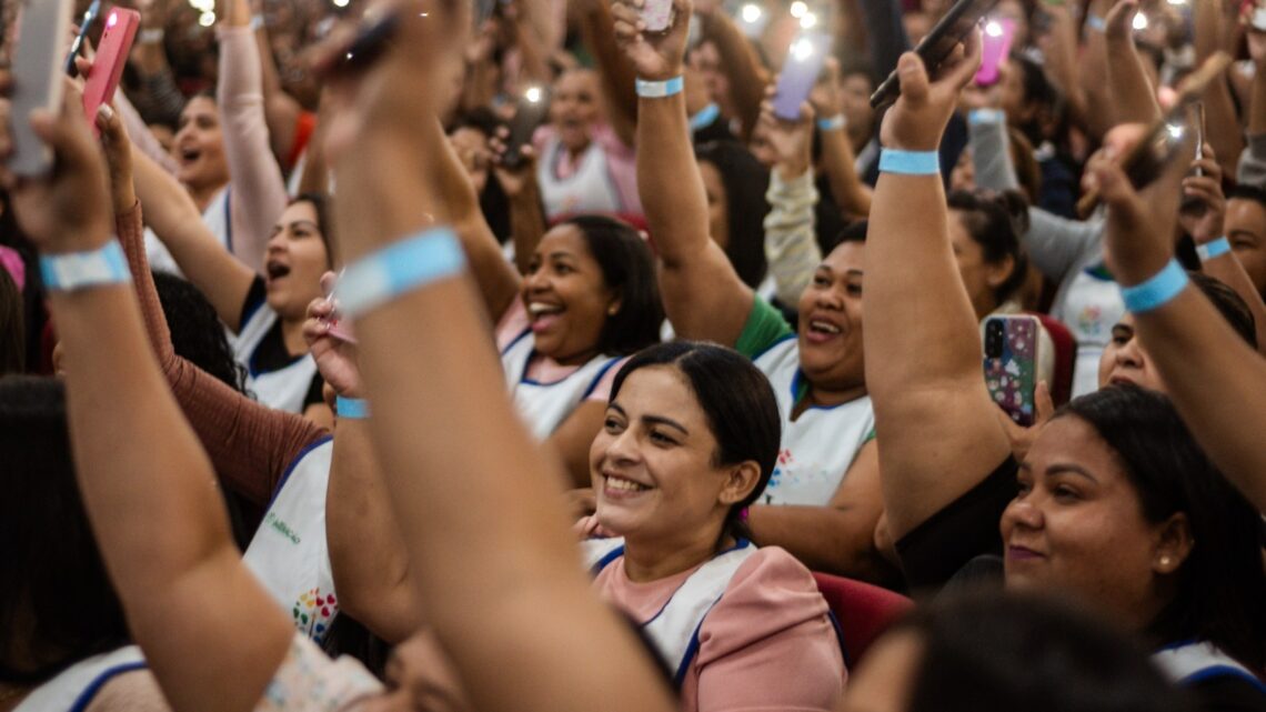 Empresa abre mais de 800 vagas para Cuidadores de Alunos com Deficiência em cidades do Interior de SP