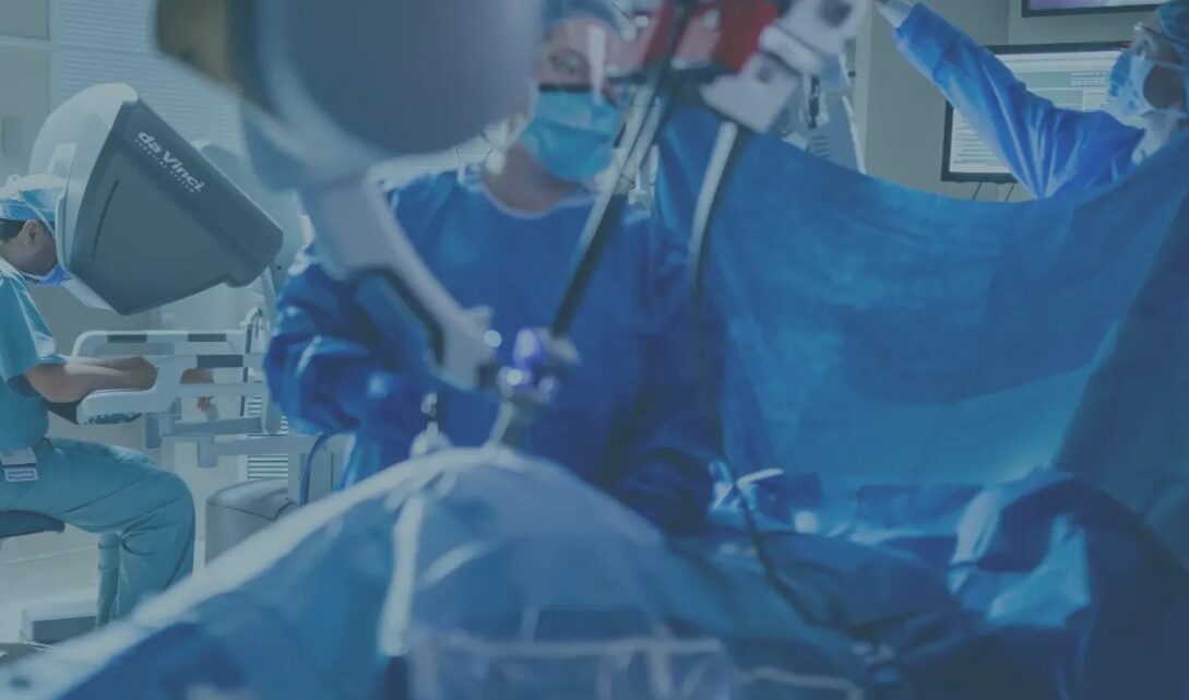 Cirurgia robótica amplia acesso e aprimora tratamento do câncer de próstata