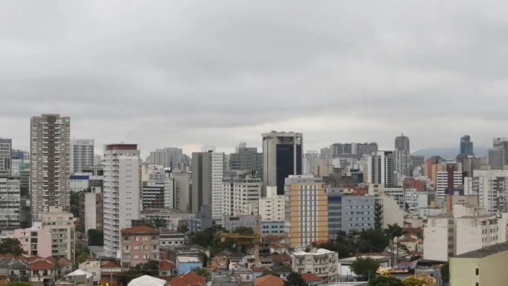 Câmara pode votar projeto que simplifica desmembramento de municípios