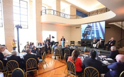 Empresários e parlamentares defendem reformas para destravar o empreendedorismo no país