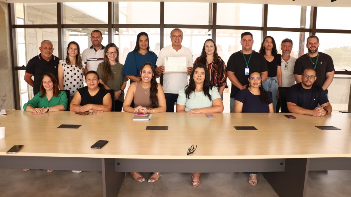 Zezé comemora a maior pontuação no Programa Município VerdeAzul da história de Hortolândia