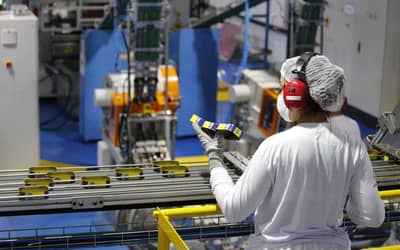 Índice de expectativas do setor industrial volta a cair, informa CNI