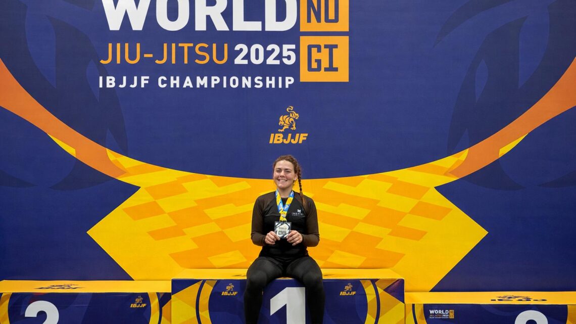 Gabriella Fernandes encerra 2025 entre as principais atletas do Jiu-Jitsu