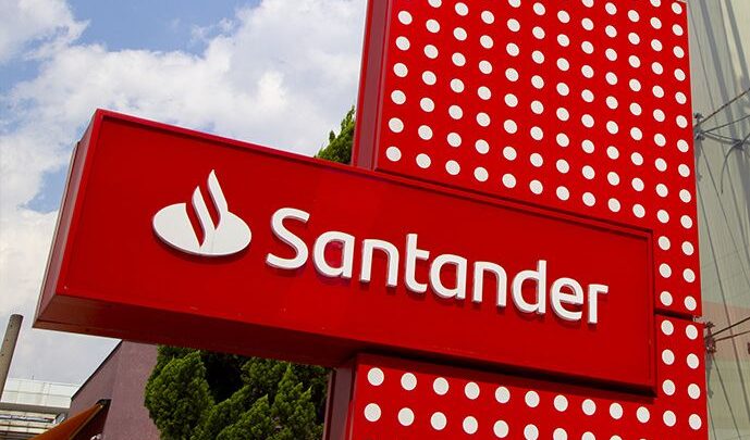 Santander abre 245 vagas em São Paulo com salário a partir de R$ 7,3 mil