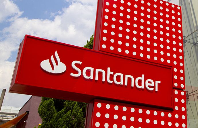 Santander abre 245 vagas em São Paulo com salário a partir de R$ 7,3 mil