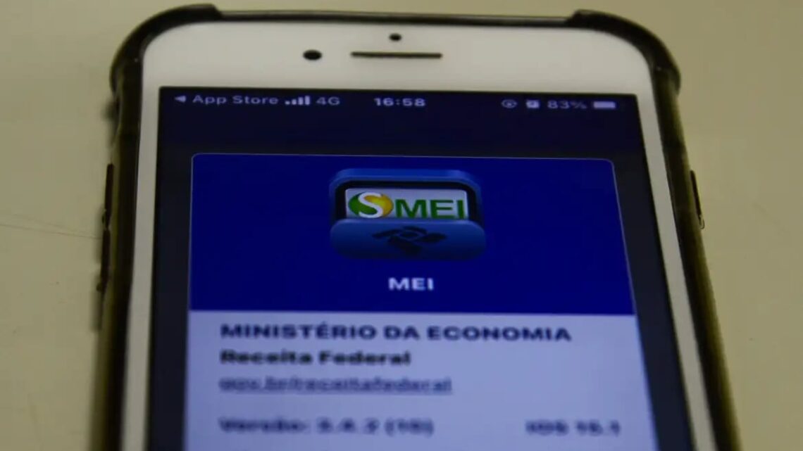 MEIs excluídos do Simples Nacional têm até 31 de janeiro para regularizar pendências