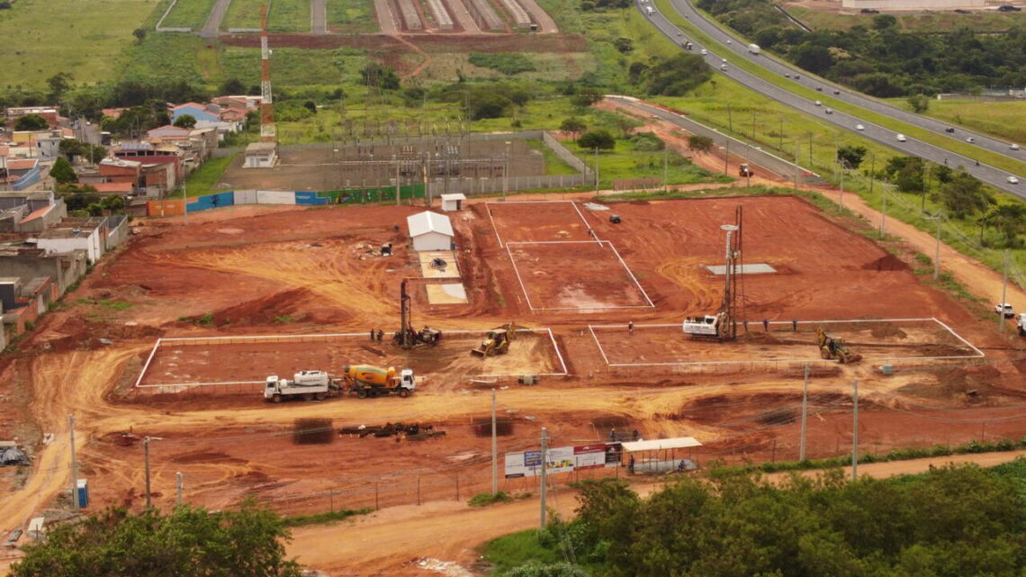Moradias do Programa Minha Casa Minha Vida no Jardim Amanda começam a ser construídas