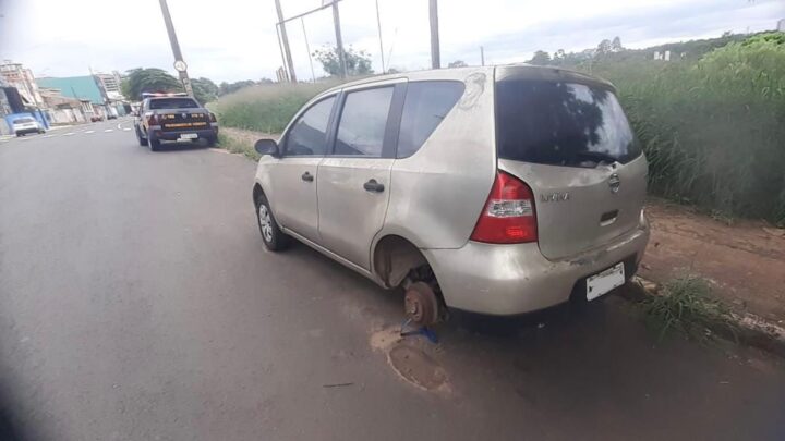 Prefeitura de Nova Odessa intensifica fiscalização de veículos abandonados nas vias públicas