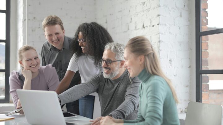 IA impulsiona o planejamento B2B no início do ano