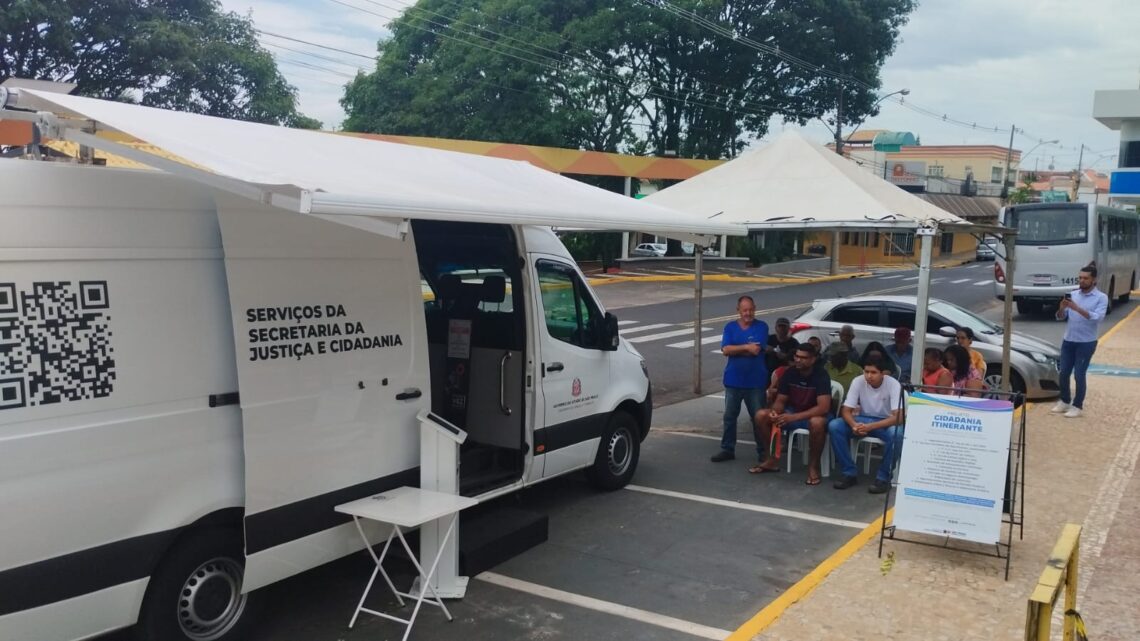 Cidadania Itinerante leva serviços essenciais para Vinhedo
