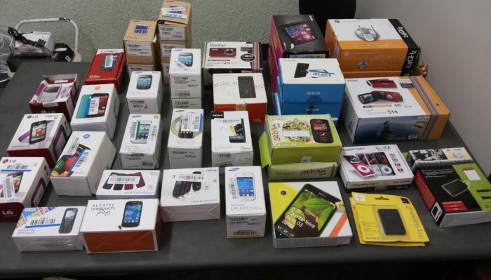 Receita Federal em São Paulo realiza leilão regional com vinhos raros, notebooks, smartphones e veículos