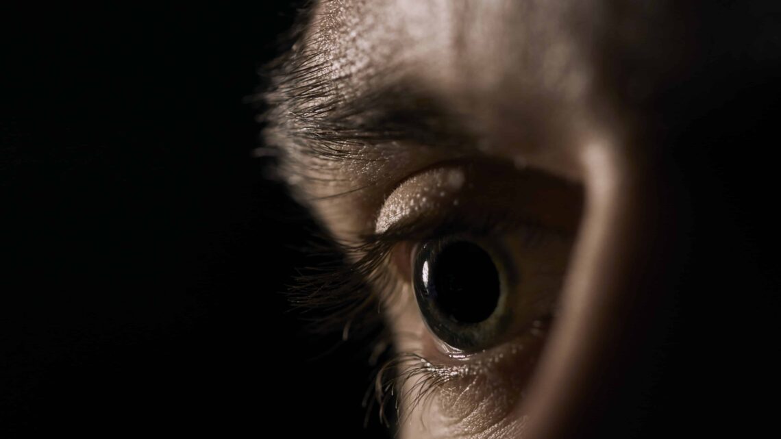 Ceratite exige atenção por risco de dano permanente à visão