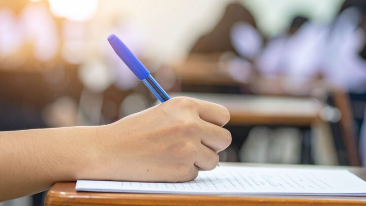 Concursos na educação ampliam vagas em 2026