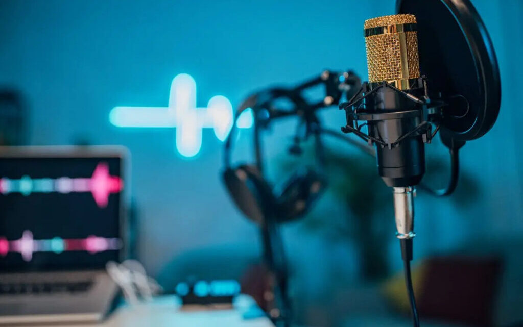 Podcasts sobre histórias de vida atraem mais ouvintes