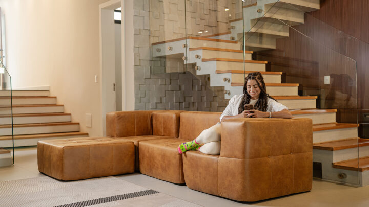 Inflow apresenta novo conceito de sofás inteligentes