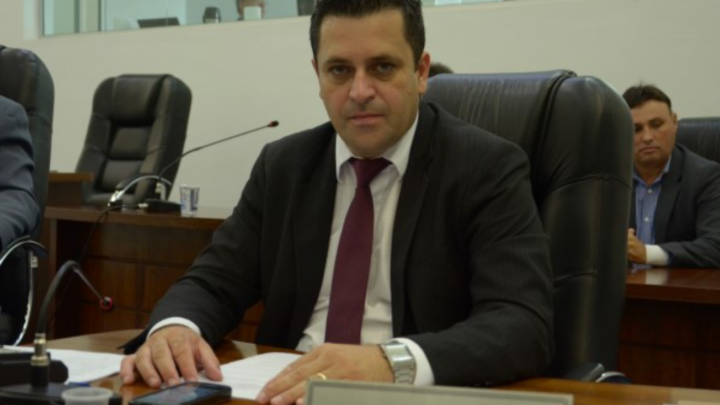 Projeto de lei institui diretrizes para acompanhamento de alunos com necessidades especiais em Santa Bárbara d’Oeste