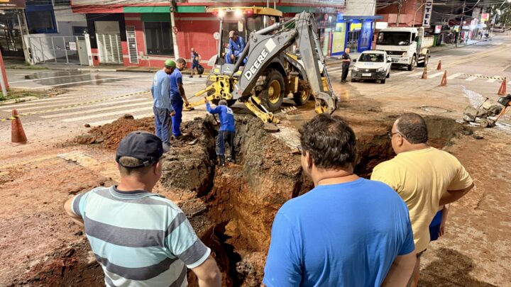 Prefeitura realiza conserto em galeria da Rua Fernando de Camargo e trecho fica interditado nesta segunda-feira