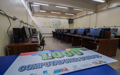 Inclusão digital: Rio Grande do Sul recebe 3 mil computadores em 250 pontos de acesso