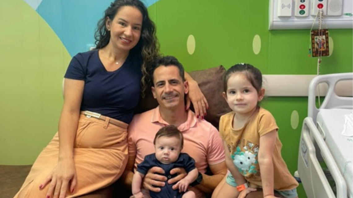 Recém-nascido sobrevive a cinco horas sem batimentos cardíacos em UTI após cirurgia de alta complexidade