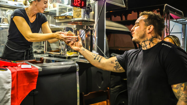Food trucks podem se inscrever para a edição 2026 do Festival Comida de Rua de Santa Bárbara até 8 de março