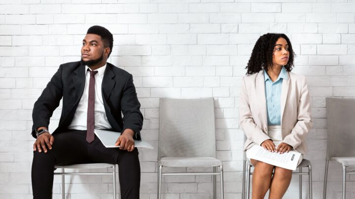 Confiança em queda expõe desigualdade de gênero