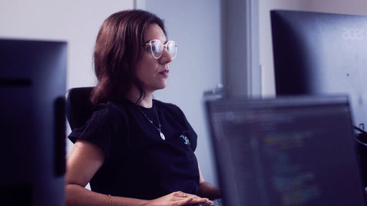 IA avança, mas processos e integração travam a escala