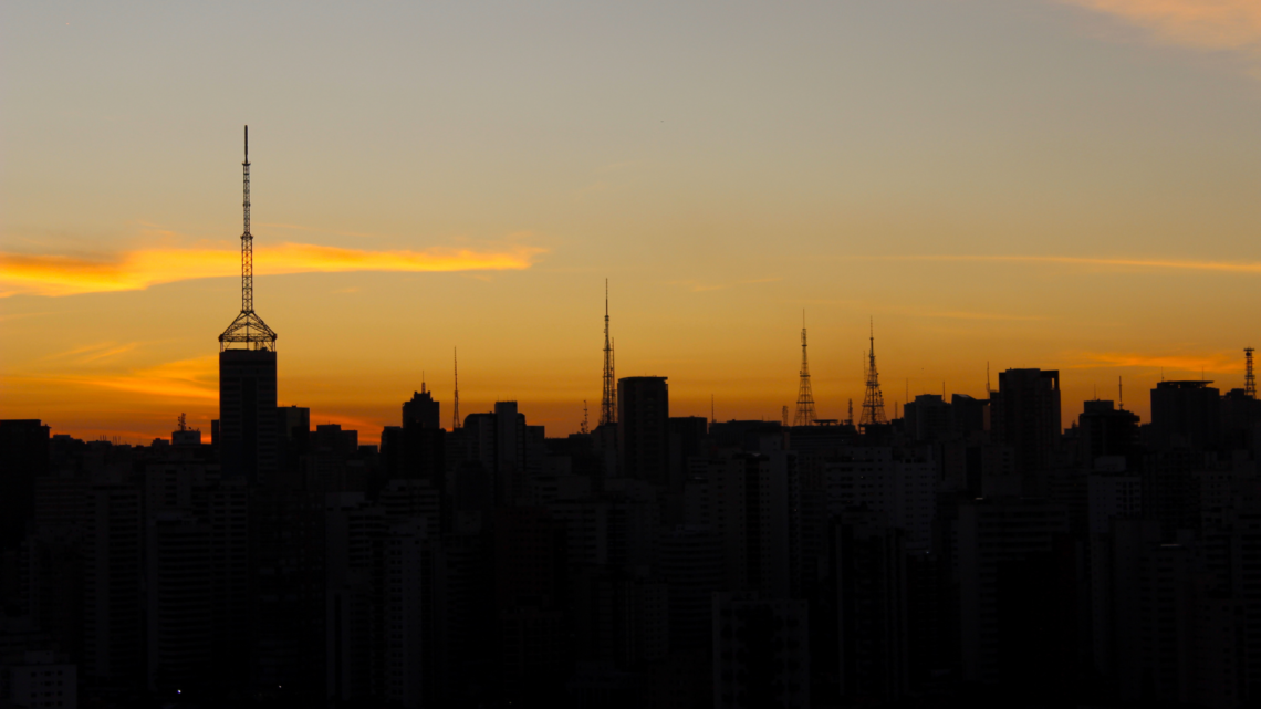 Apagões em São Paulo ampliam debate sobre energia reserva