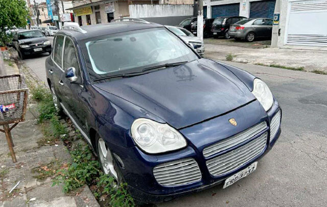 Casas, Porsche, Harley e piano: Justiça do Trabalho realiza grande leilão com descontos de até 90%