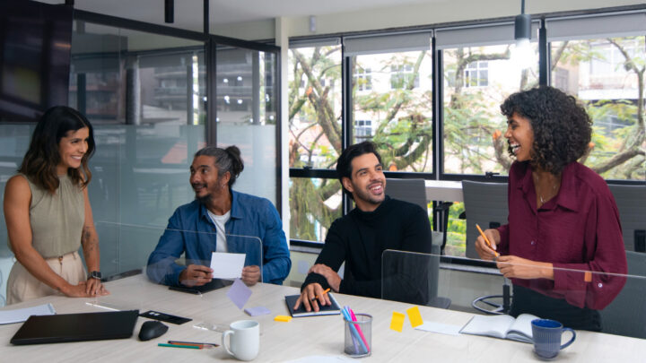 Empresas adotam flexibilidade como estratégia, diz estudo