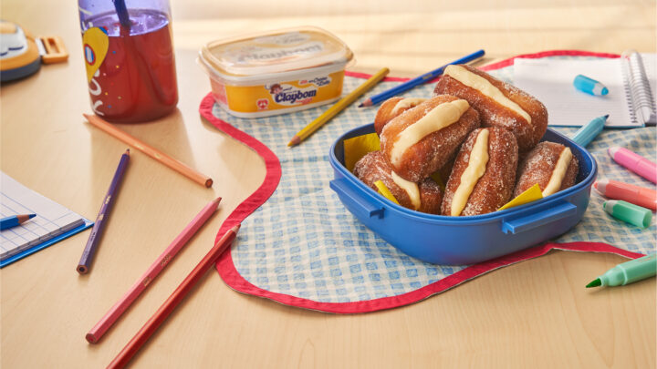 Receita de Sonho de Padaria com Bisnaguinha