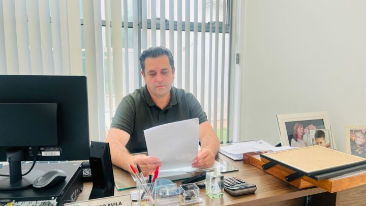 Projeto institui campanha de conscientização sobre entrega voluntária de filhos para adoção