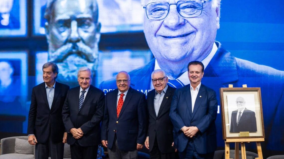 Alfredo Cotait Neto assume presidência da Associação Comercial de São Paulo