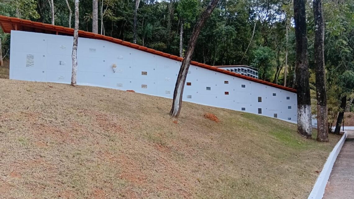 Setor funerário se adapta à despedida humanizada de pets
