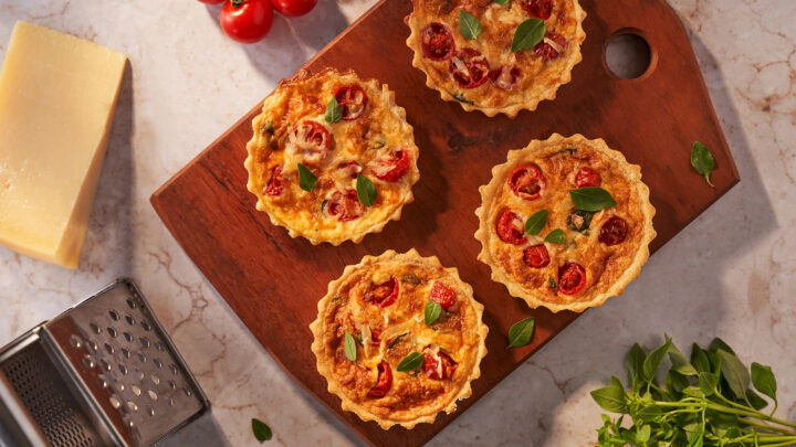 Receita de Mini Quiche Caprese