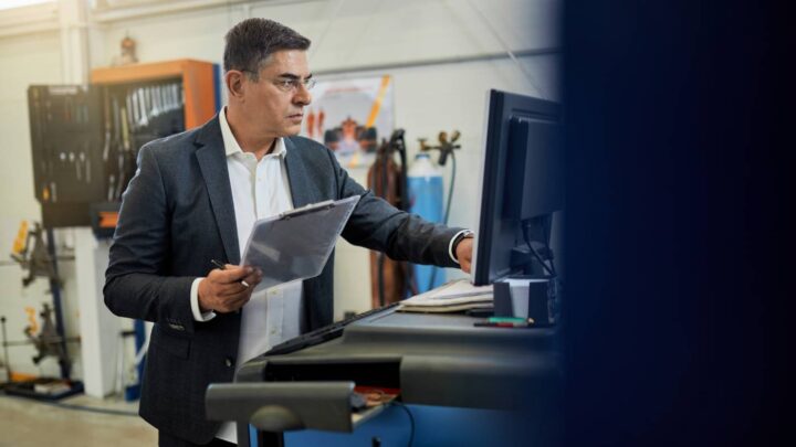 Setor industrial pede mais tempo para adaptação à jornada de 40 horas semanais