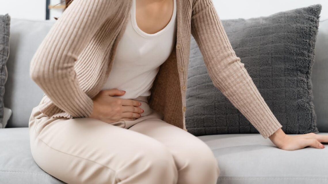Sintomas ignorados atrasam diagnóstico da endometriose
